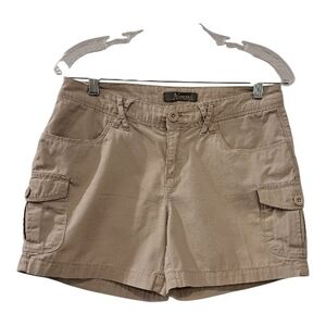 Natural Reflections Women's Cargo Shorts in Tan Size 2